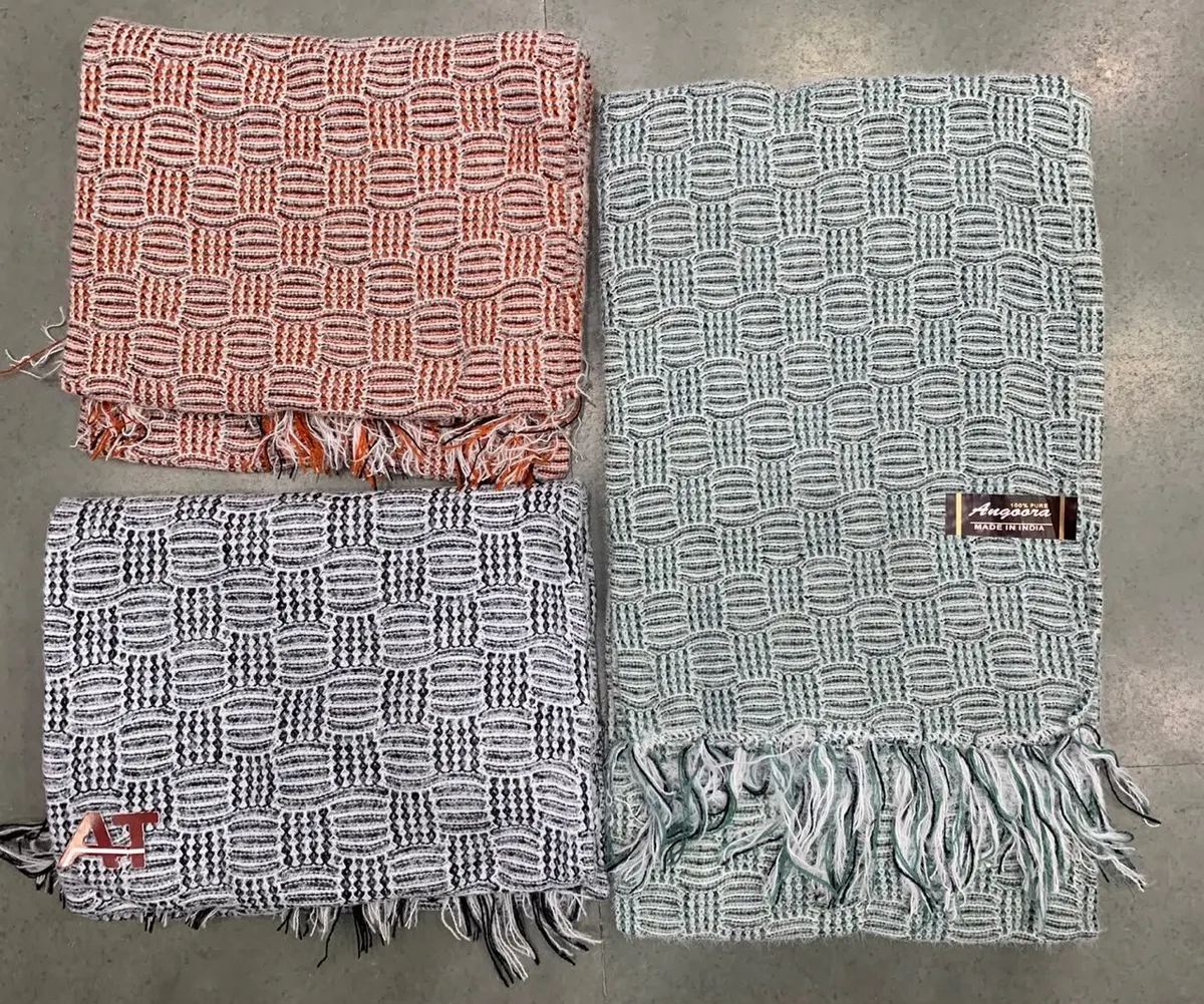 Muffler — wholesale muffler, Apsara Textiles Itwari Nagpur