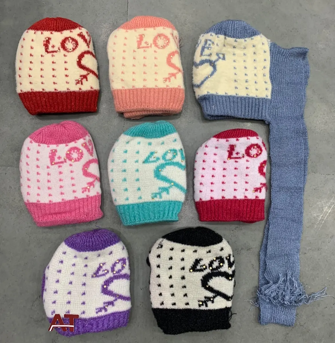 Noori Topi — wholesale ladies noori topi, Apsara Textiles Itwari Nagpur